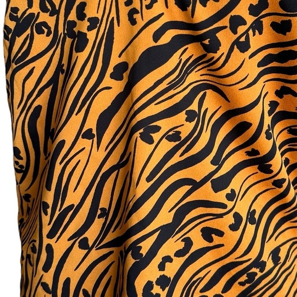 NWT BCBGeneration Tiger Stripe Camisole Animal Tank Top Size XS - Picture 12 of 17